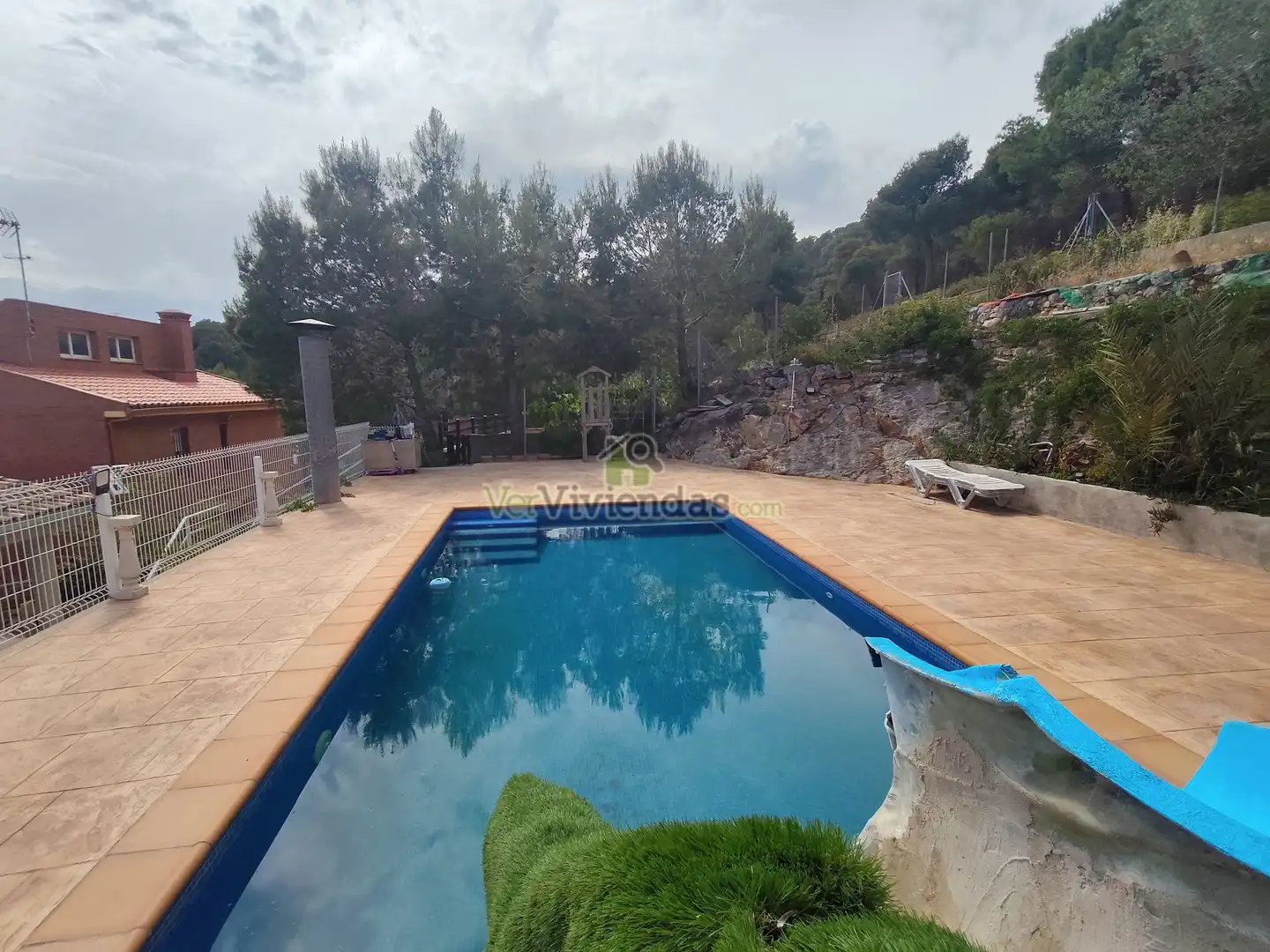 Piscina de Casa o chalet en venta en Begues con Calefacción, Jardín privado y Parquet