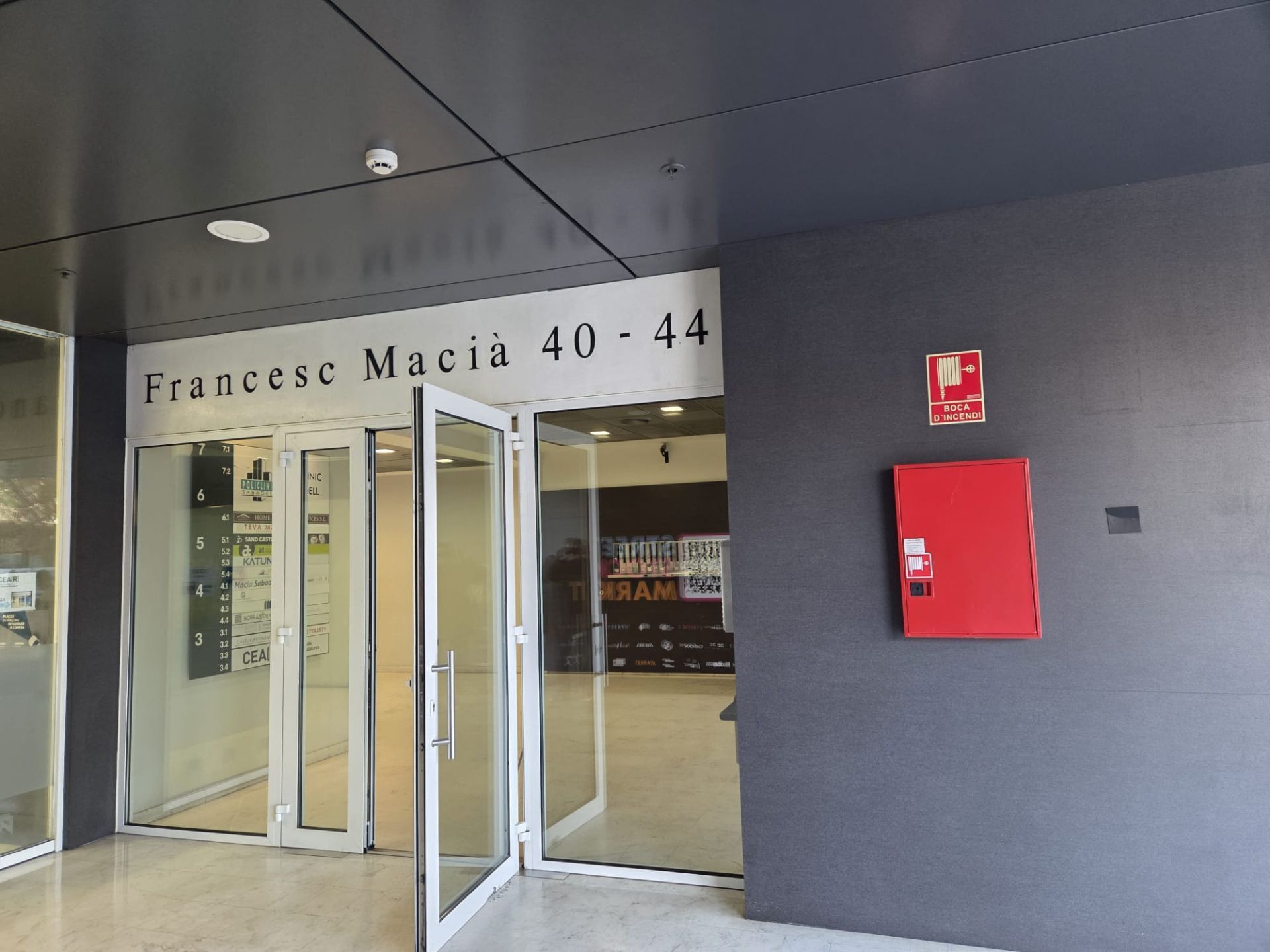 Oficina en venta en Sabadell