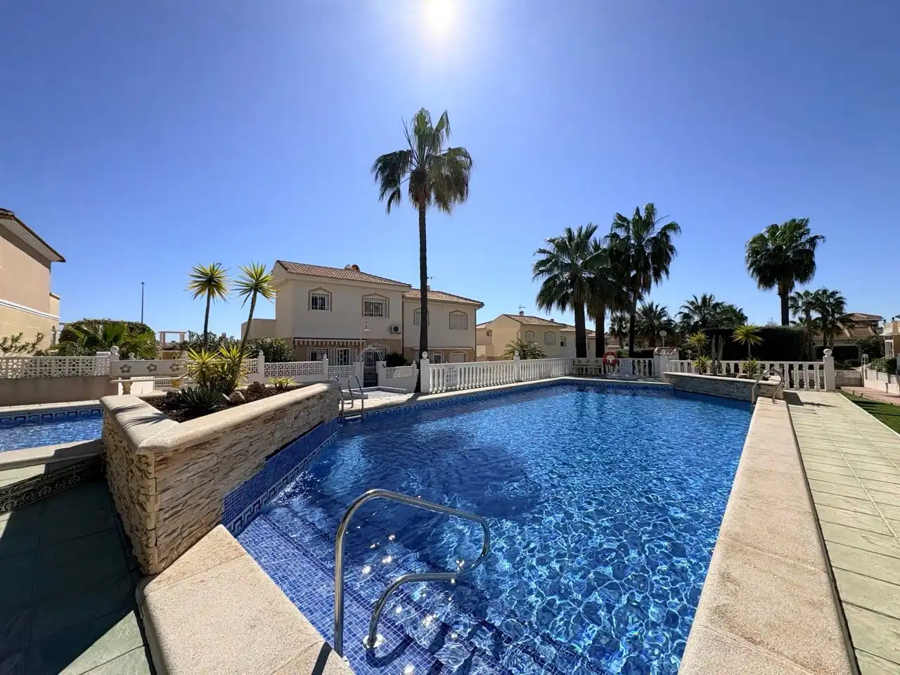 Piscina de Casa adosada en venta en Rojales con Terraza, Trastero y Piscina