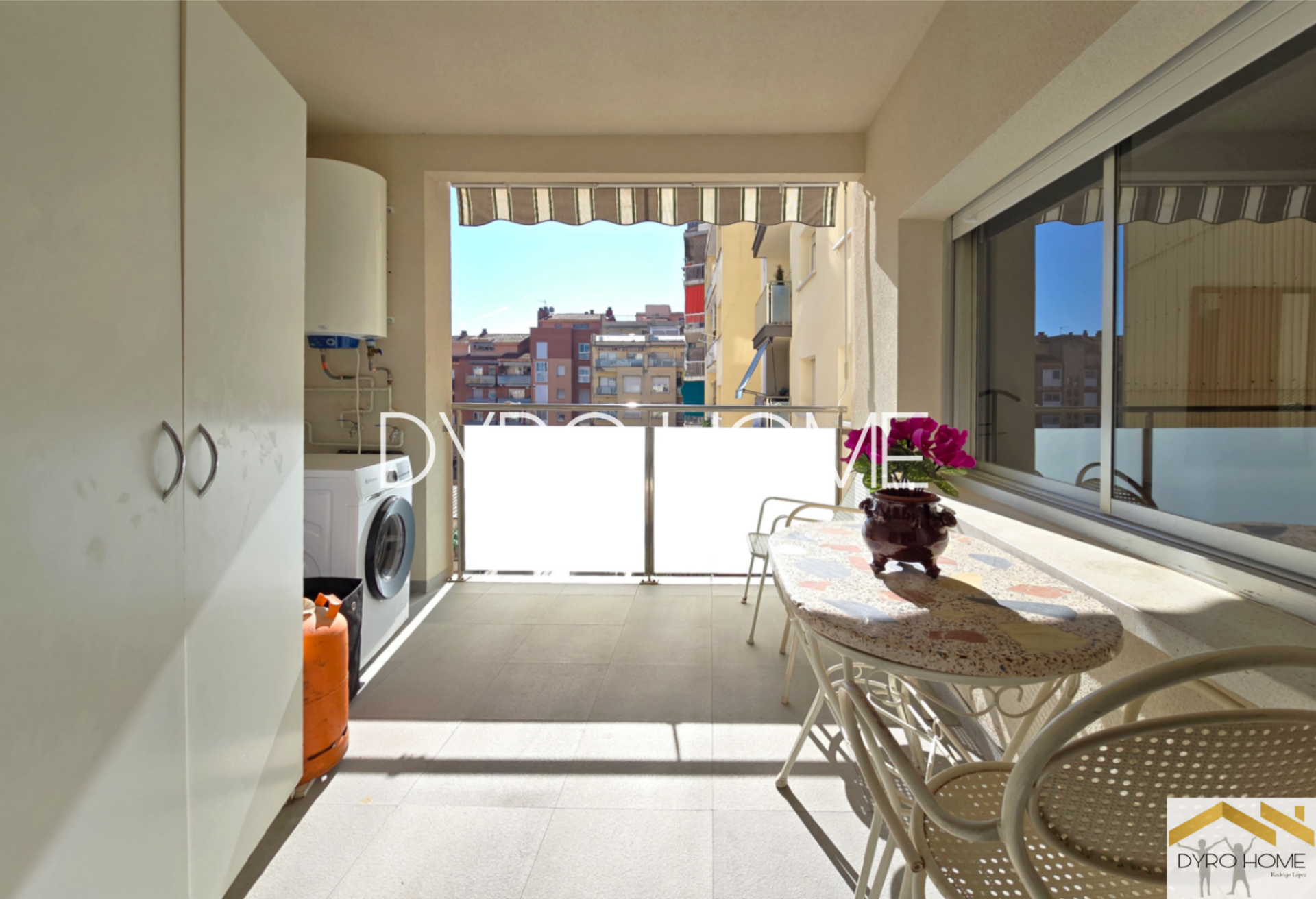 Wohnung zum Verkauf in Castell - Poble Vell