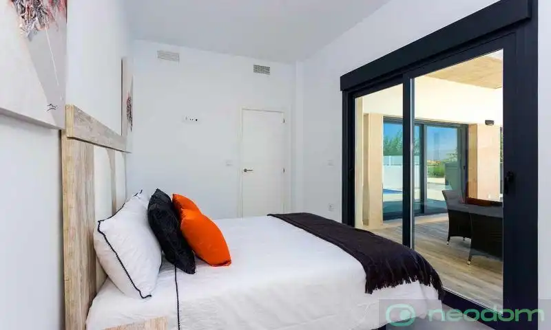 Casa amb piscina en venda a Daya Nueva, imagen 12