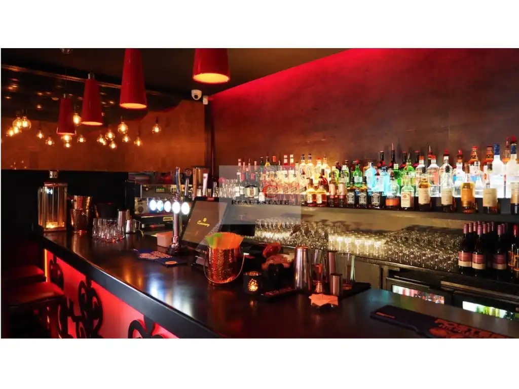 Commercial properties for sale in La Manga del Mar Menor