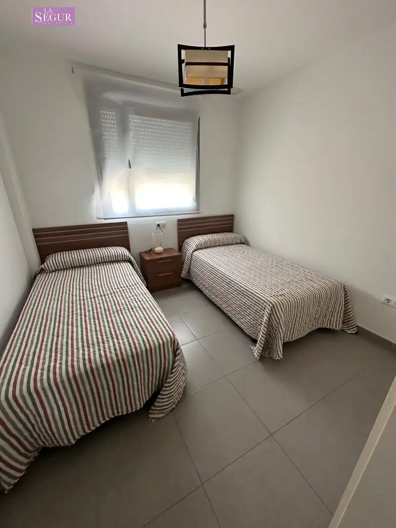 Dormitori de Pis en venda en Conil de la Frontera amb Terrassa i Balcó