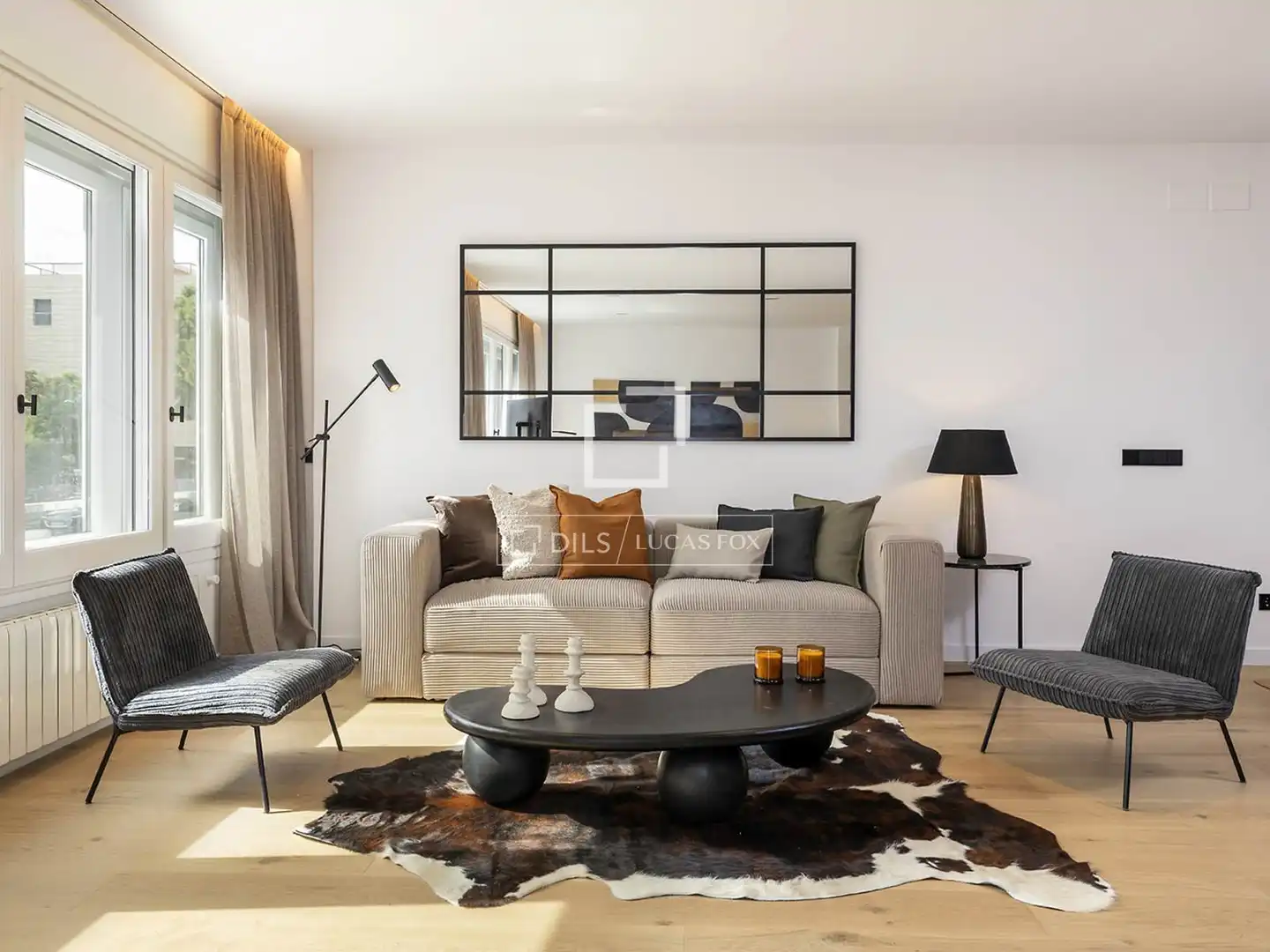Living room of Flat for rent in Barcelona  with Air Conditioner, Heating and Parquet flooring