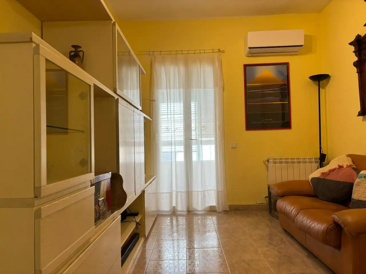 Living room of Flat for sale in Zaragoza  with Air Conditioner, Heating and Terrace