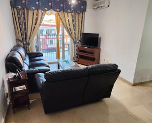 Living room of Flat for sale in Fuengirola  with Terrace, Furnished and Oven