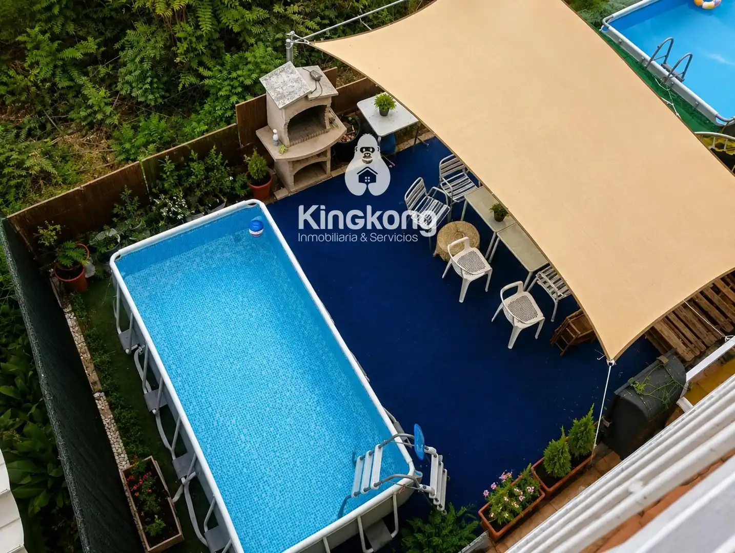 Piscina de Casa adosada en venta en Valdilecha