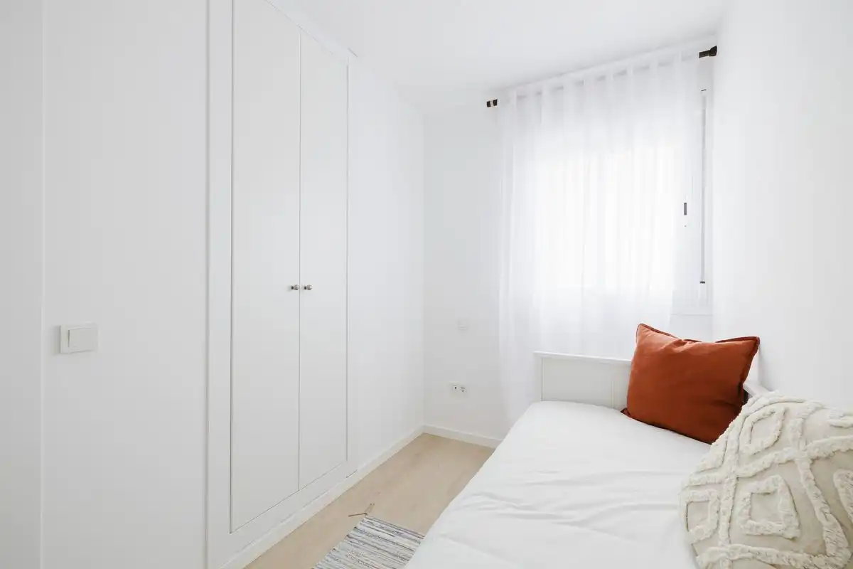 Schlafzimmer von Dachboden zum Verkauf in Rincón de la Victoria mit Klimaanlage, Heizung und Terrasse
