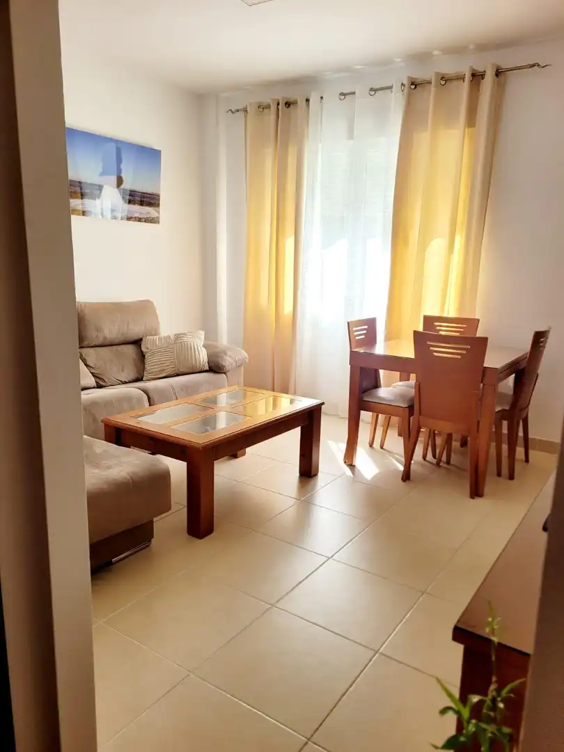 Piso con ascensor en venta en Núcleo urbano, imagen 2