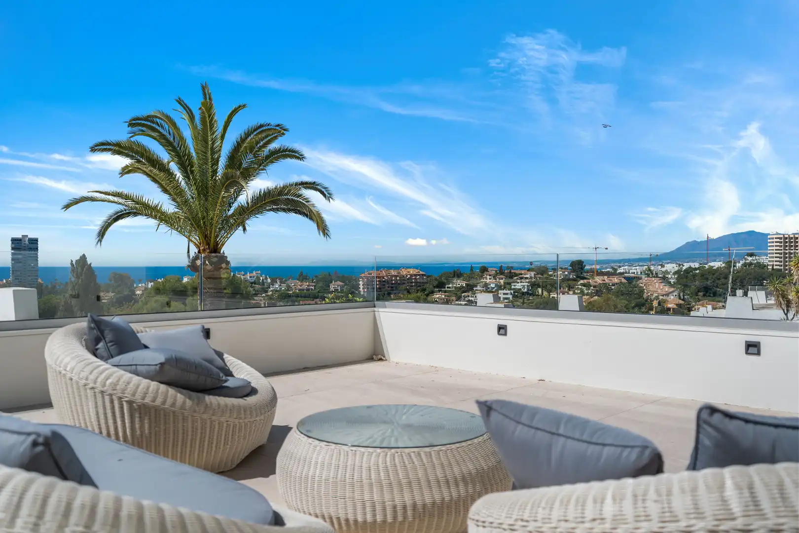 Casa con piscina en venta en Río Real - Los Monteros, imagen 31