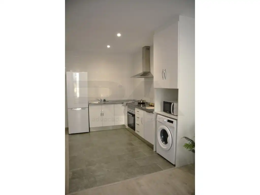 Kitchen of Flat for share in Tarragona  with Air Conditioner, Furnished and Oven