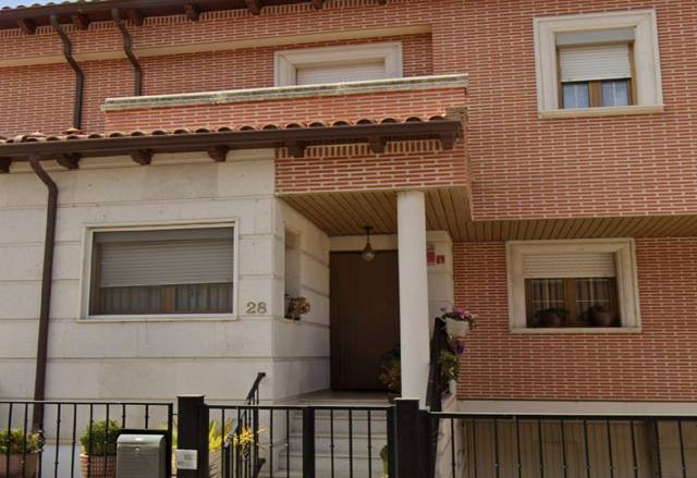 Casa adosada en Venta en Avelino Hernandez Lucas en Laguna de Duero