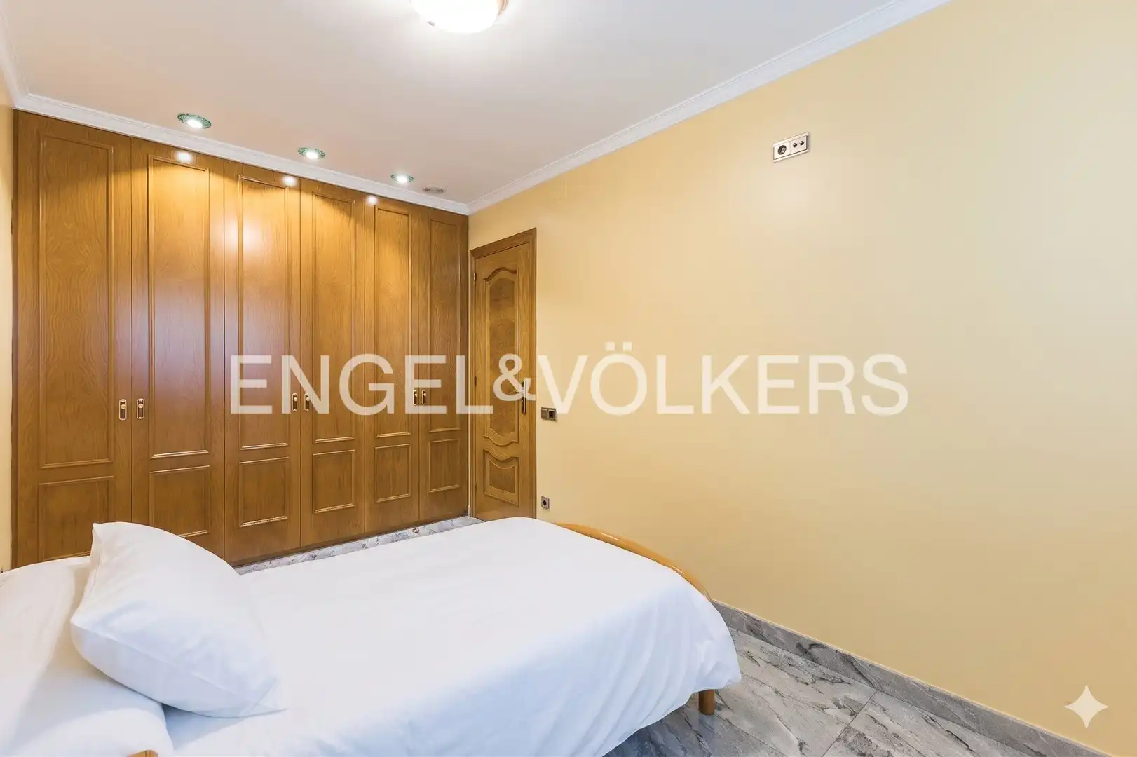 Casa o chalet en venta en Molins de Rei con Aire acondicionado, Calefacción y Jardín privado