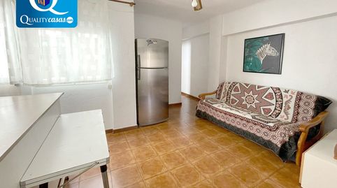 Foto 2 de Piso en venta en Carolinas Altas, Alicante / Alacant