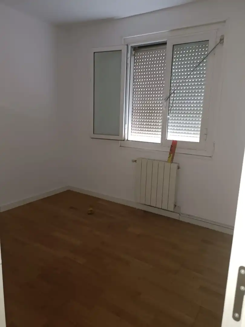 Dormitori de Pis en venda en Sabadell amb Calefacció, Parquet i Traster