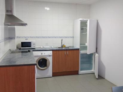 Kitchen of Apartment for sale in Cistérniga  with Heating