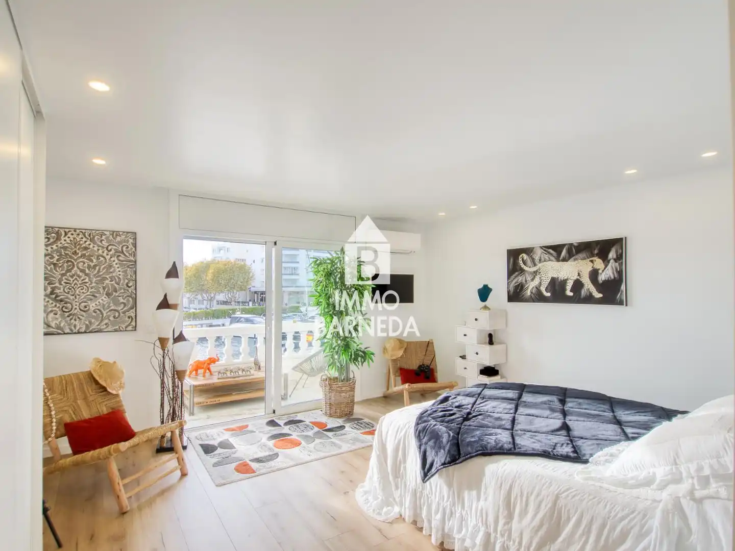 Schlafzimmer von Wohnung zum Verkauf in Empuriabrava mit Klimaanlage, Heizung und Terrasse