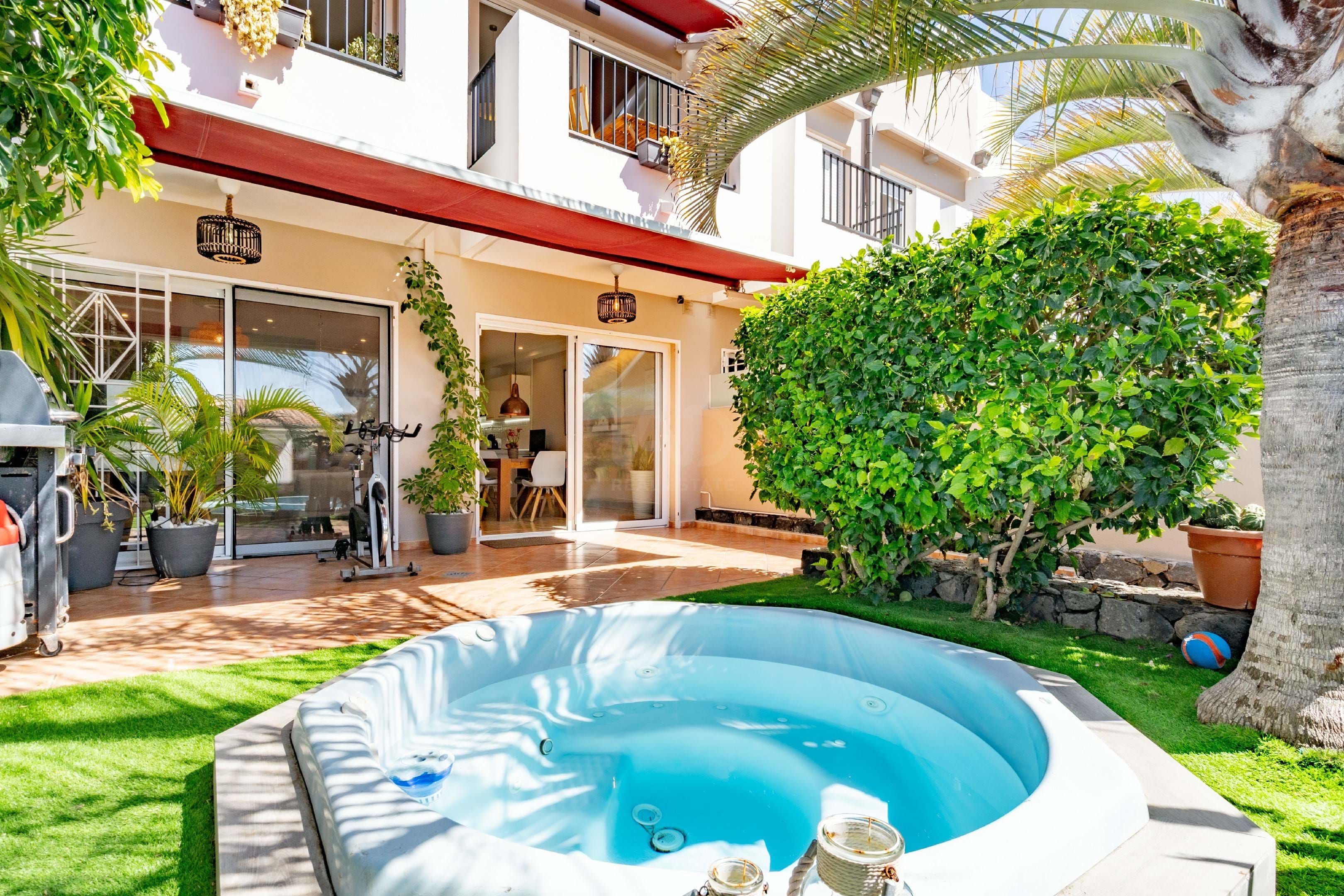 Jardín de Casa adosada en venta en Arona con Aire acondicionado, Calefacción y Terraza