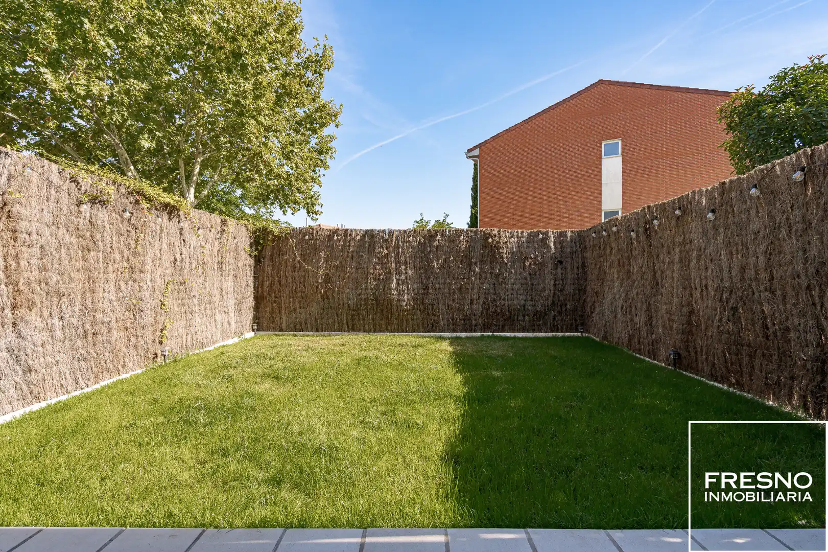 Jardín de Casa adosada en venta en Miramadrid