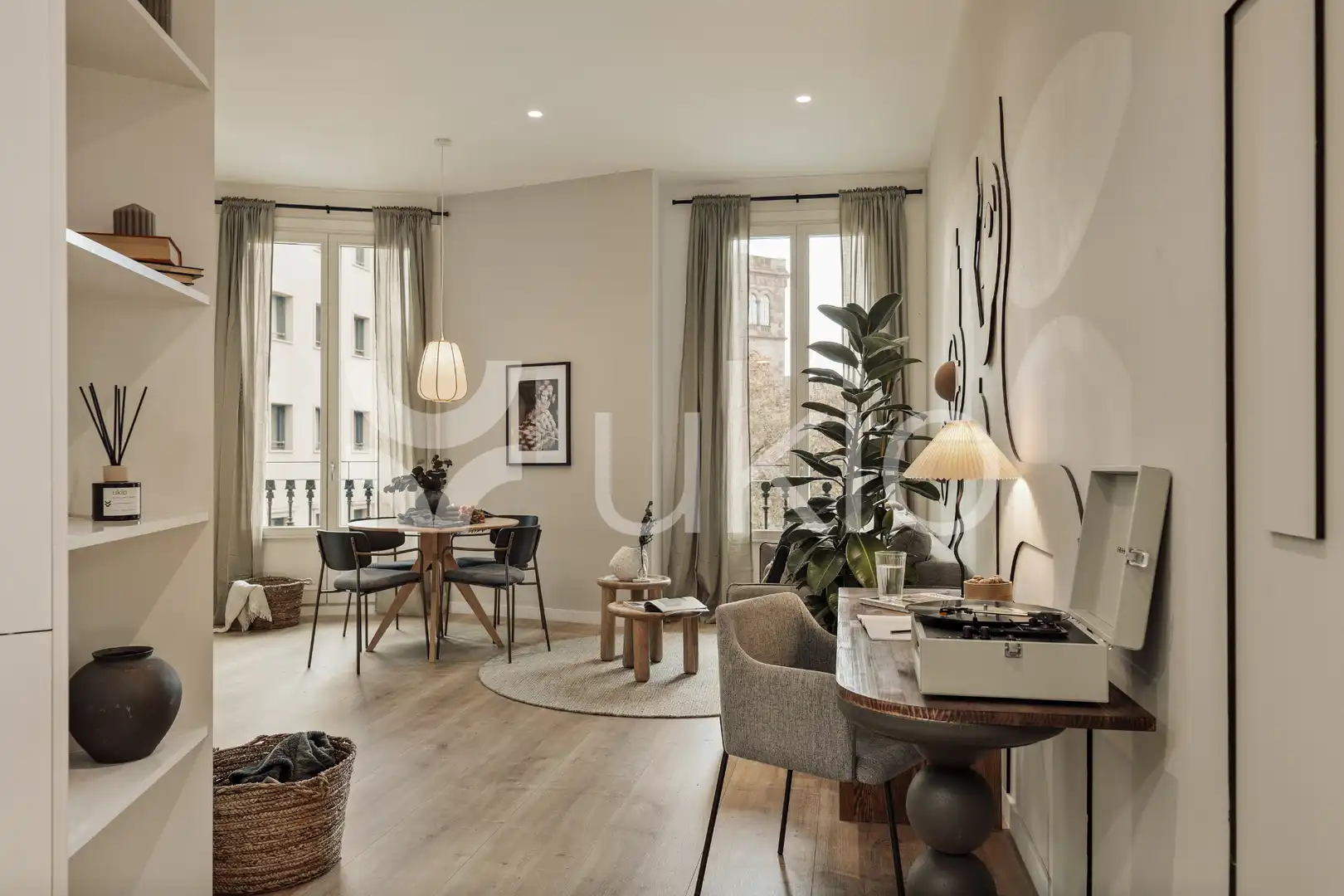Apartment with terrace to rent in Gran Via de les Corts Catalanes, imagen 6
