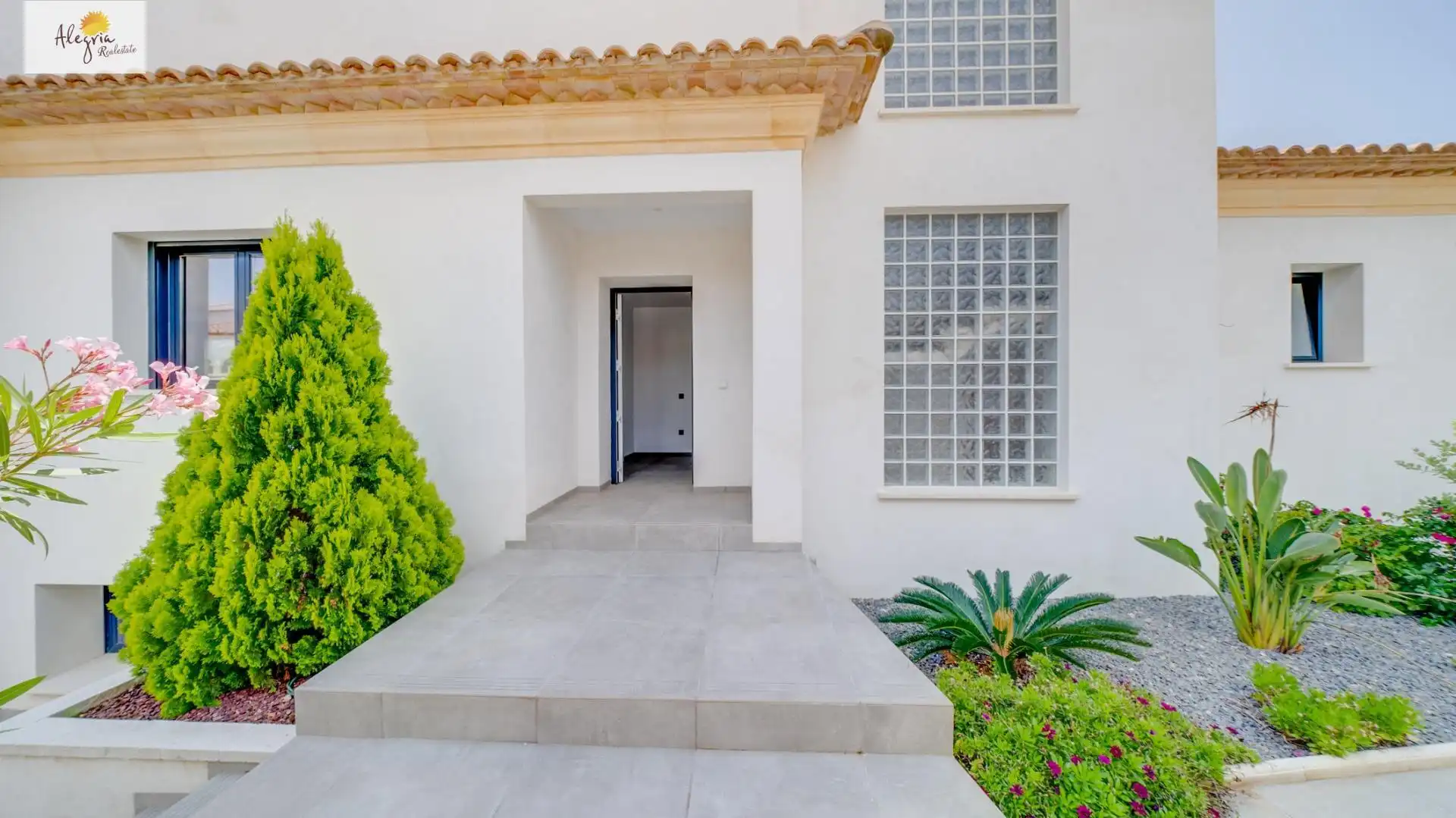 Villa mit Pool zum Verkauf in Marisol Park - Ortembach - Los Almendros, imagen 2