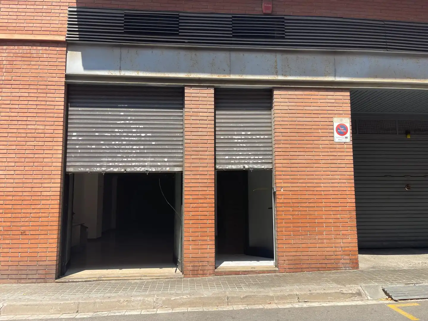 Commercial properties for rent in Badalona