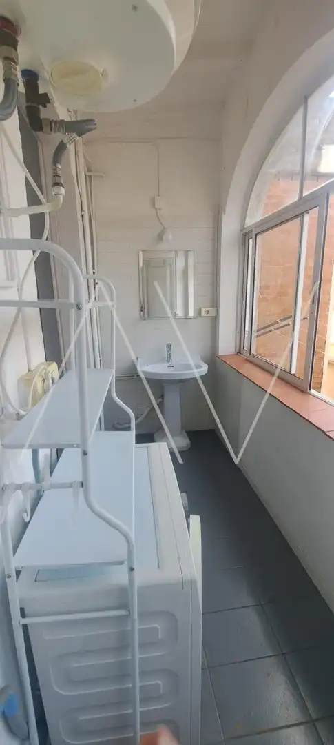 Baño de Piso de alquiler en Barcelona con Balcón