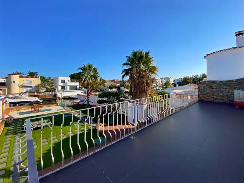 Terraza de Casa o chalet en venta en Empuriabrava con Aire acondicionado, Calefacción y Terraza