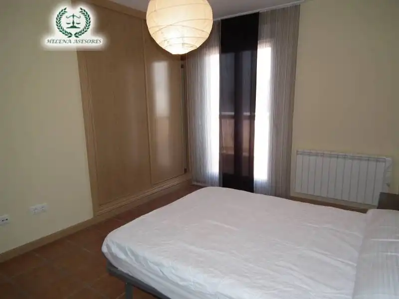 Habitación de Piso en venta en Pedrezuela con Calefacción, Jardín privado y Terraza