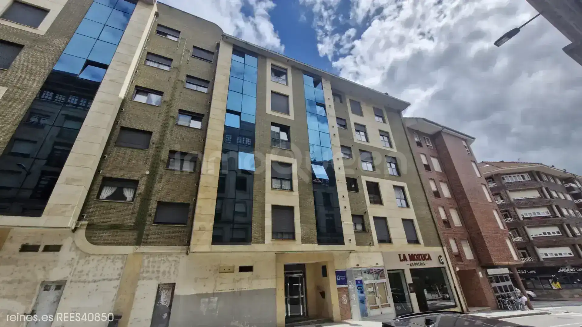 Piso con ascensor en venta en N/A