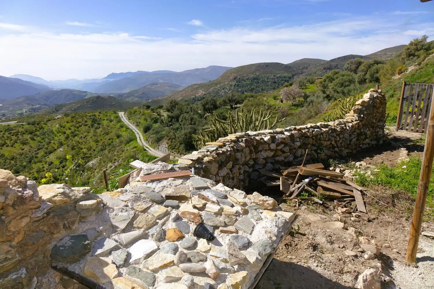 Vista exterior de Casa o xalet en venda en Cáñar