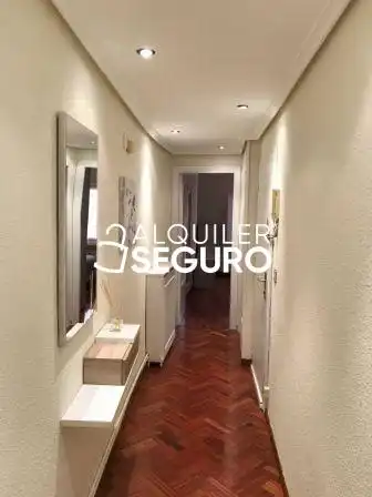 Piso de alquiler en Vitoria - Gasteiz con Calefacción y Amueblado