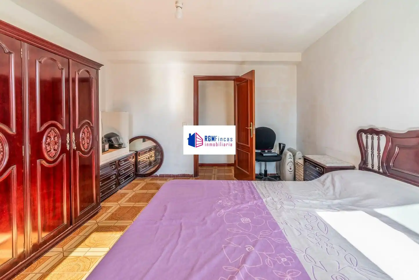 Habitación de Piso en venta en Sevilla
