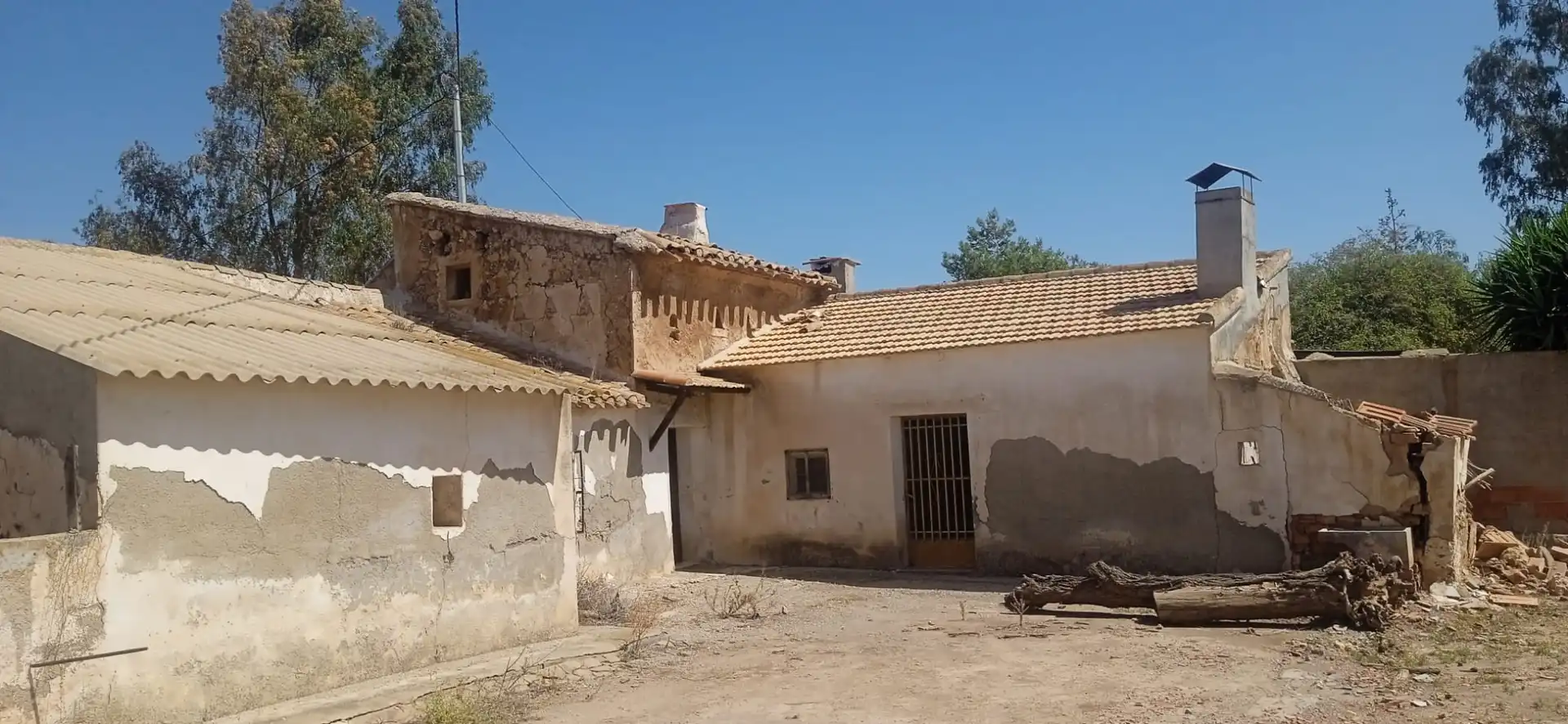 Außenansicht von Einfamilien-Reihenhaus zum Verkauf in Puerto Lumbreras