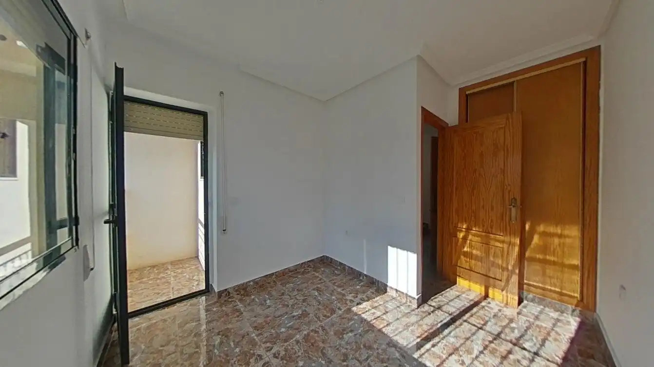 Semi-detached house with pool for sale in C/ Mayor, imagen 11
