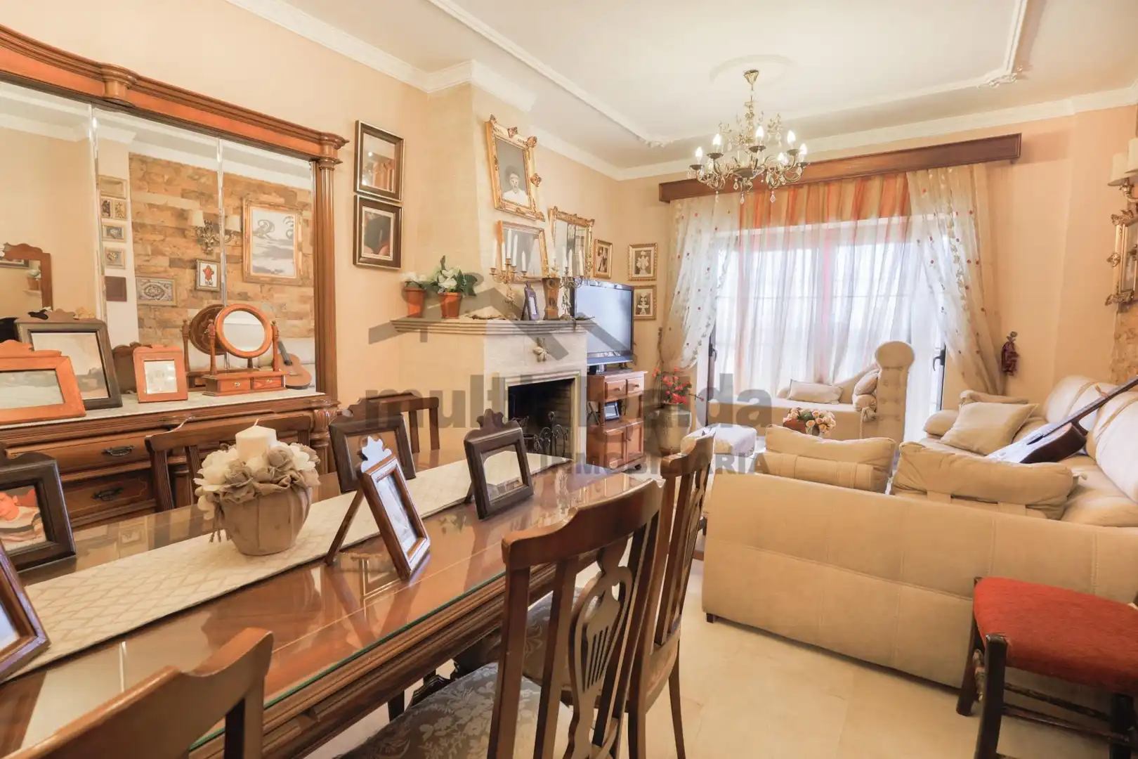 Living room of Country homes for sale in Sanlúcar de Barrameda  with Private garden and Storage room