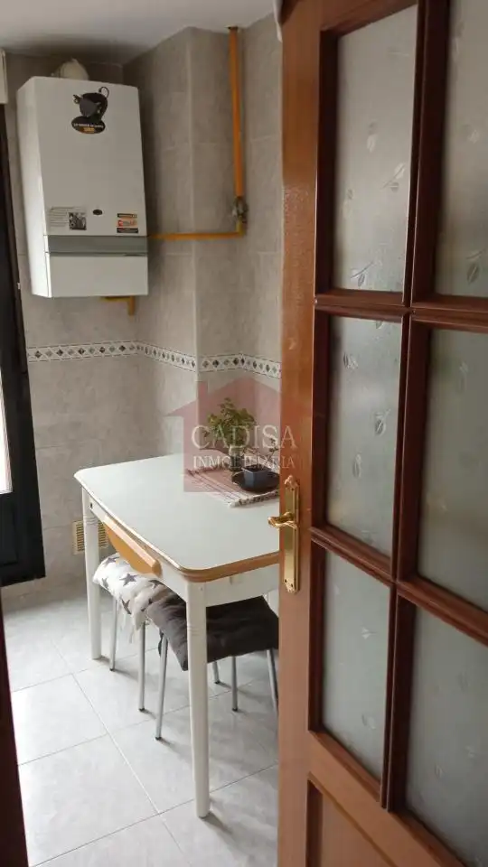 Schlafzimmer von Dachboden zur Miete in Salamanca mit Heizung, Parkett und Terrasse
