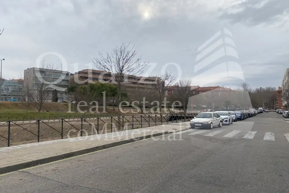 Business premises for sale in Alamín, imagen 4