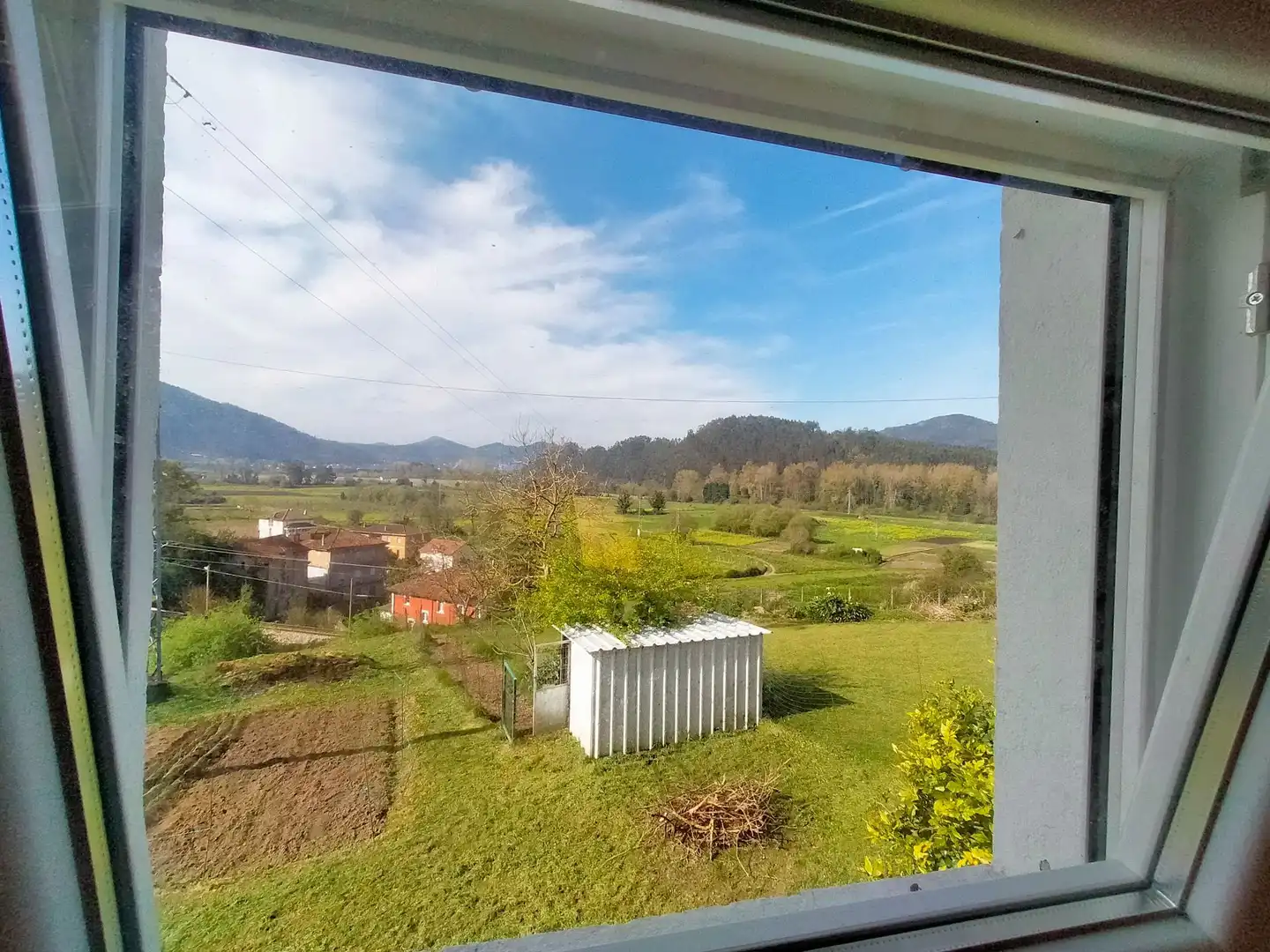 Finca rústica en venta en Soto del Barco con Jardín privado, Terraza y Trastero