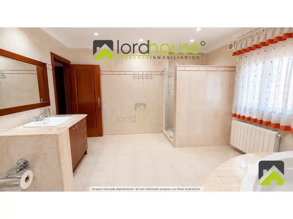 Bathroom of Houses for sale in Lorca