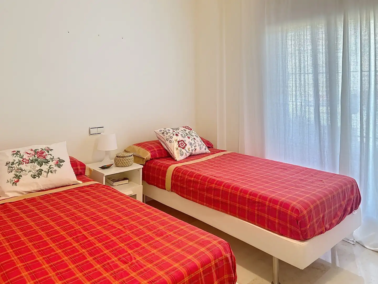 Home with pool for sale in Chullera, imagen 24