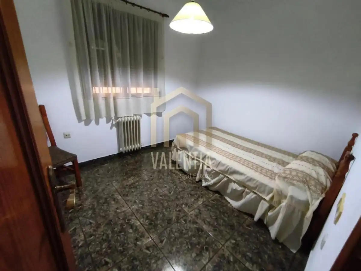 Casa o xalet en venda en Alginet amb Moblat i Alarma