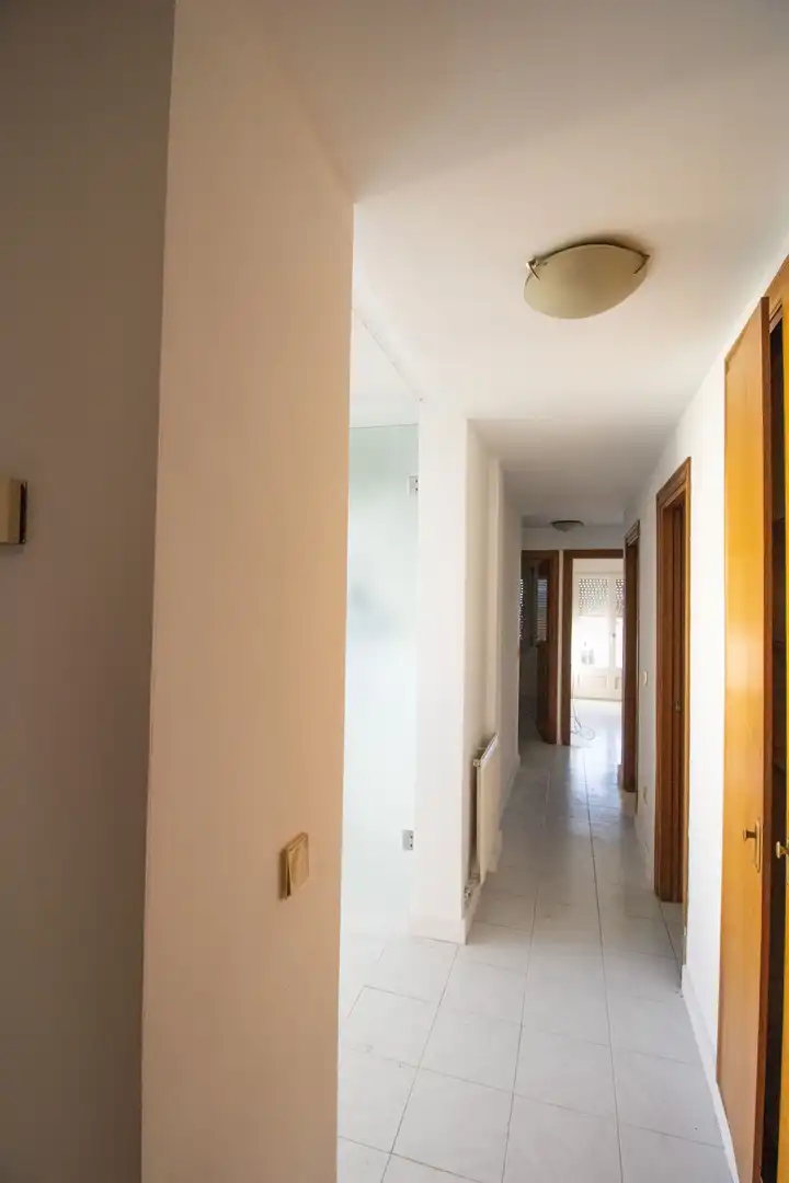 Flat for sale in Salvador Dalí, Eixample - Horta Capallera