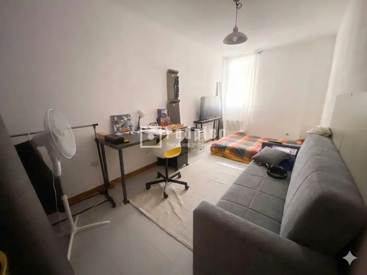 Habitación de Dúplex en venta en Navalcarnero con Aire acondicionado, Calefacción y Parquet