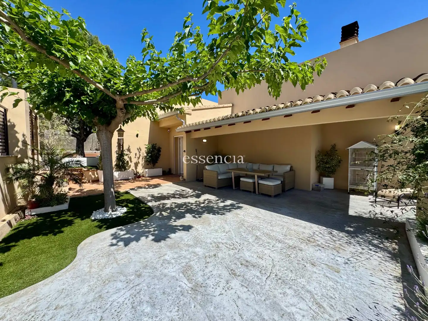 Terrassa de Casa o xalet en venda en Ròtova amb Aire condicionat, Calefacció i Jardí privat