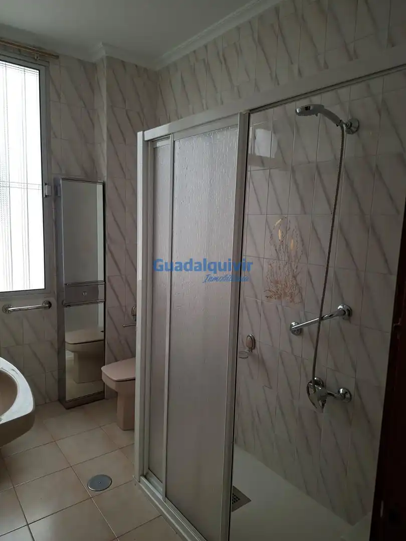 Flat with lift to rent in EDUARDO DATO, imagen 14