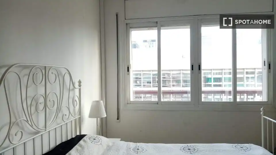 Room in El Clot
