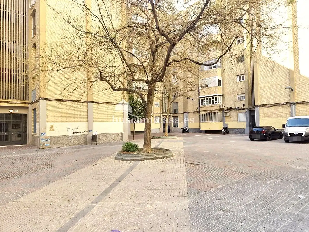 Vista exterior de Planta baja en venta en Jaén con Terraza y Balcón