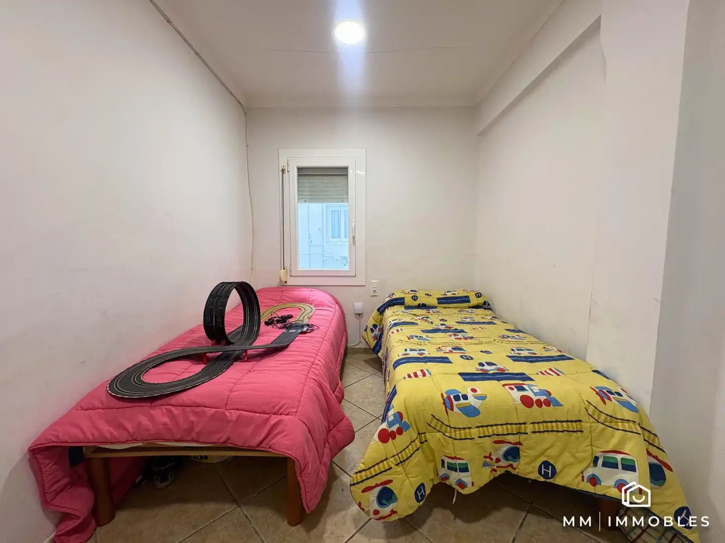 Schlafzimmer von Dachboden zum Verkauf in Granollers mit Terrasse