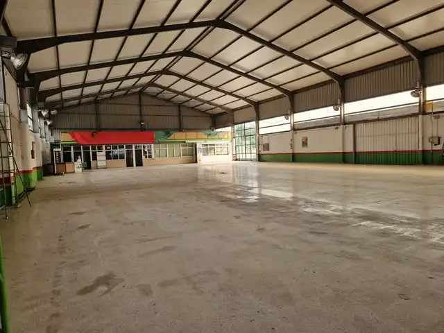 Nave industrial in affitto a Poblado Mera 31, imagen 3